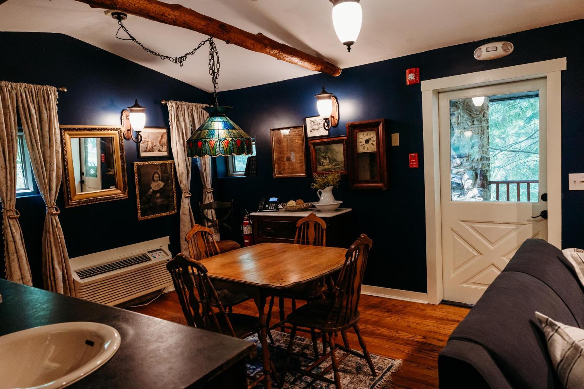 Landoll'S Mohican Castle Loudonville 외부 사진